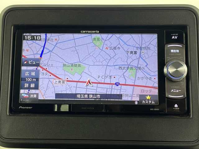スズキ スペーシア HYBRID G 埼玉県 2018(平30)年 7.6万km ピュアホワイトP 社外SDナビ（AVIC-RW80）（Bluetooth　フルセグTV　CD　DVD　AM　FM）/バックカメラ/ビルトインETC/スタッドレスアルミ付き4本/ハロゲンヘッドライト/横滑り防止装置/衝突軽減ブレーキ/レーンキープアシスト/クリアランスソナー/純正フロアマット/オートライト