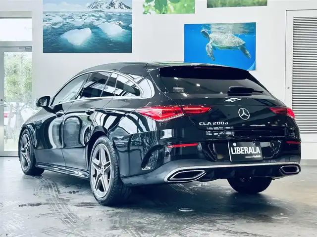 メルセデス・ベンツ ＣＬＡ２００ｄ Sブレーク AMGライン 大阪府 2019(令1)年 5.1万km コスモスブラック レザーエクスクルーシブP/レーダーセーフティP/サンルーフ/ワンオーナー/HUD/ACC/黒革/メモリ付きパワーシート/シートヒーター/純正ナビ/TV/３６０度カメラ/純正18インチAW/LEDヘッドライト/アンビエントライト/電動リアゲート/ブラインドスポット/ワイヤレス充電