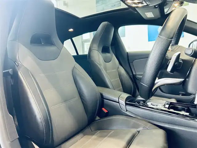メルセデス・ベンツ ＣＬＡ２００ｄ Sブレーク AMGライン 大阪府 2019(令1)年 5.1万km コスモスブラック レザーエクスクルーシブP/レーダーセーフティP/サンルーフ/ワンオーナー/HUD/ACC/黒革/メモリ付きパワーシート/シートヒーター/純正ナビ/TV/３６０度カメラ/純正18インチAW/LEDヘッドライト/アンビエントライト/電動リアゲート/ブラインドスポット/ワイヤレス充電