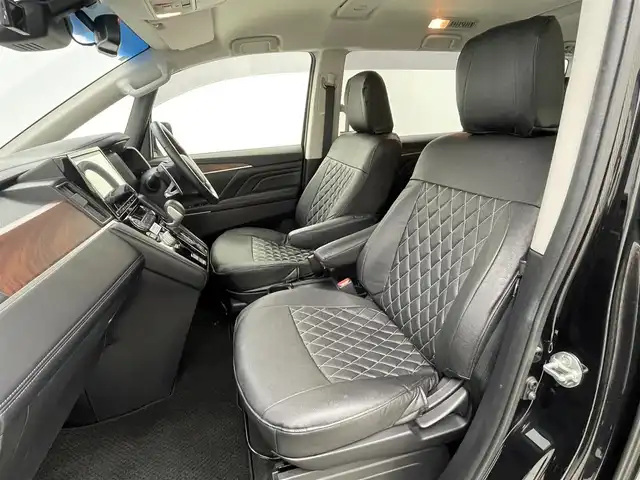 三菱 デリカＤ：５ P 茨城県 2023(令5)年 1万km アメジストブラック 純正10.1型ナビ/Bluetooth/ワンセグ/CD/DVD/AM/FM/HDMI/e-Assist/・衝突軽減ブレーキ/・車線逸脱警報システム/・後側方車両検知警報システム/・誤発進抑制機能/・レーダークルーズコントロール/・オートマチックハイビーム/ETC/ドラレコ/両側パワースライドドア/パワーバックドア/ステアリングヒーター/パワーシート/シートヒーター/アイドリングストップ