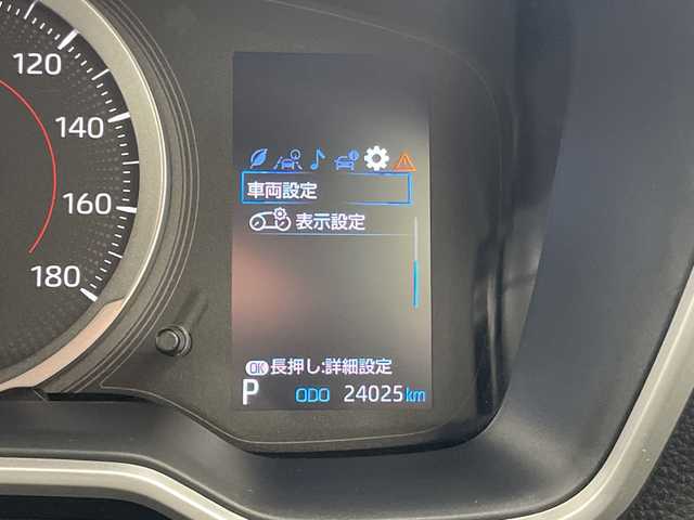 トヨタ カローラ クロス G 愛知県 2023(令5)年 2.4万km センシュアルレッドマイカ 純正ディズプレイオーディオ　ナビ機能なし/バックカメラ/アップルカープレイ/衝突軽減システム/レーダークルーズコントロール/オートホールド/本革ステアリング/LEDヘッドライト/ステアリングスイッチ/スマートキー/プッシュスタート