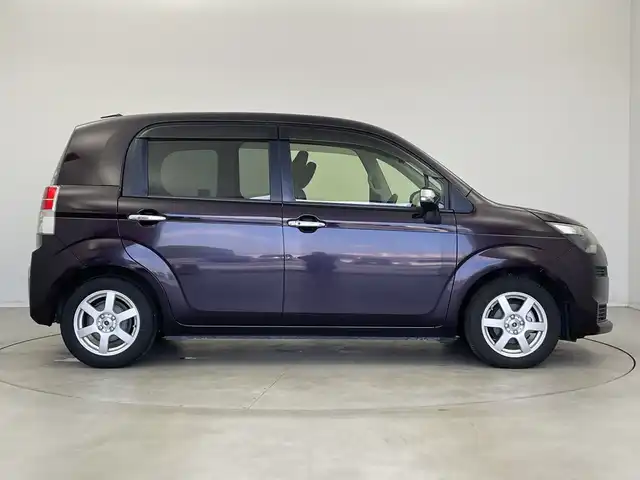 トヨタ スペイド F ジャック 新潟県 2015(平27)年 7万km ボルドーマイカメタリック 社外ナビ/(フルセグ/Bluetooth/CD/DVD)/スマートキー/純正フロアマット/横滑り防止装置/片側電動スライドドア/アイドリングストップ/HIDオートライト/純正フロアマット/ドライブレコーダー/ETC/電動格納ミラー/スタッドレスつみこみ