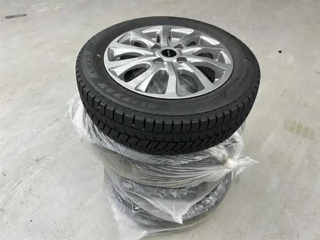 日産 デイズ ルークス ハイウェイスター Xターボ 富山県 2017(平29)年 2.9万km プレミアムパープルP 純正ナビ（CD DVD bluetooth MSV（SD））/フルセグTV/全周囲カメラ/衝突軽減ブレーキ/左パワースライドドア/社外AW付きスタッドレスタイヤセット/スマートキー/プッシュスタート/オートライト/LEDヘッドライト/フォグ/横滑防止装置/純正マット・バイザー/保証書、取説/スペアキー