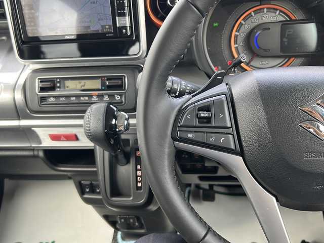 スズキ スペーシア ギア HYBRID XZターボ 神奈川県 2020(令2)年 1.2万km デニムブルー ガンメタリック 2トーン 登録時走行距離11356km/ワンオーナー/純正ディーラーナビ(CD/DVD/AUX/BT/フルセグTV)/全方位カメラ/両側パワースライドドア/レーダークルーズコントロール/パドルシフト/ヘッドアップディスプレイ/D/N席シートヒーター/クリアランスソナー/ルーフレール/フロアマット/ISOFIX/スペアキー×1/保証書/取扱説明書