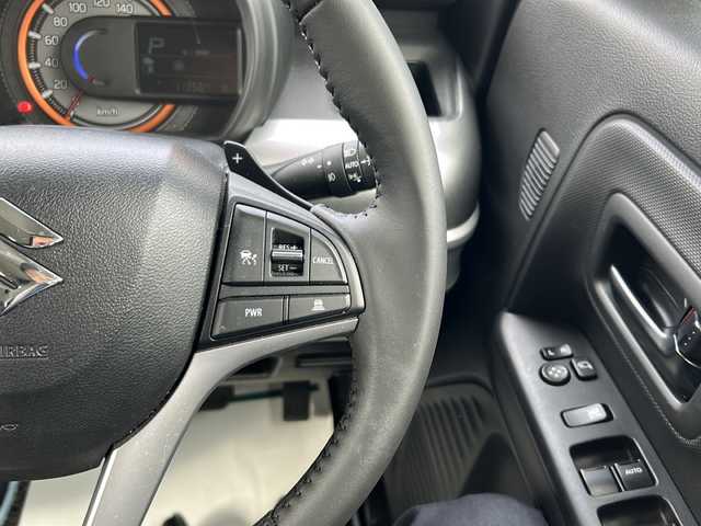 スズキ スペーシア ギア HYBRID XZターボ 神奈川県 2020(令2)年 1.2万km デニムブルー ガンメタリック 2トーン 登録時走行距離11356km/ワンオーナー/純正ディーラーナビ(CD/DVD/AUX/BT/フルセグTV)/全方位カメラ/両側パワースライドドア/レーダークルーズコントロール/パドルシフト/ヘッドアップディスプレイ/D/N席シートヒーター/クリアランスソナー/ルーフレール/フロアマット/ISOFIX/スペアキー×1/保証書/取扱説明書