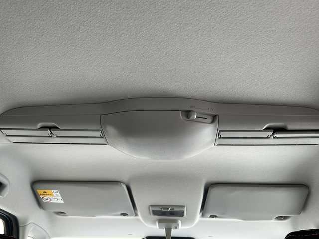 スズキ スペーシア ギア HYBRID XZターボ 神奈川県 2020(令2)年 1.2万km デニムブルー ガンメタリック 2トーン 登録時走行距離11356km/ワンオーナー/純正ディーラーナビ(CD/DVD/AUX/BT/フルセグTV)/全方位カメラ/両側パワースライドドア/レーダークルーズコントロール/パドルシフト/ヘッドアップディスプレイ/D/N席シートヒーター/クリアランスソナー/ルーフレール/フロアマット/ISOFIX/スペアキー×1/保証書/取扱説明書