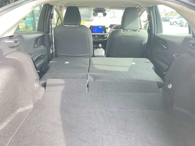 トヨタ プリウス U 愛知県 2023(令5)年 1.1万km アティチュードブラックマイカ トヨタセーフティセンス/純正12.3型ディスプレイオーディオ　ナビ機能なし/レーダークルーズコントロール/シートヒーター/バックカメラ/コーナーセンサー/ETC2.0/LEDヘッドライト/レーンキープアシスト/オートマチックハイビーム/衝突軽減システム/フルセグ/Bluetooth/ステアリングスイッチ/スマートキー/プッシュスタート