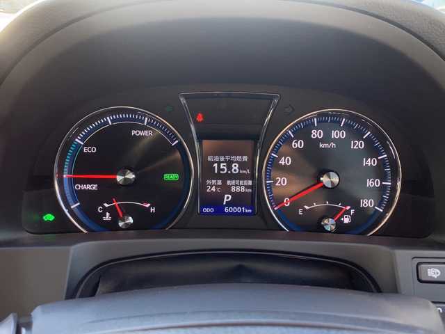 トヨタ クラウン ハイブリッド アスリートG 岐阜県 2013(平25)年 6万km プレシャスシルバー 登録時走行距離：60002km/ワンオーナー/純正ナビ/バックカメラ/フルセグテレビ・Bluetooth・CD/クルーズコントロール/ドライブレコーダー/パワーシート/LEDヘッドライト/フォグライト/オートライト/オートマチックハイビーム/純正フロアマット/純正１７インチアルミホイール/保証書/取扱説明書/スペアキー×２本