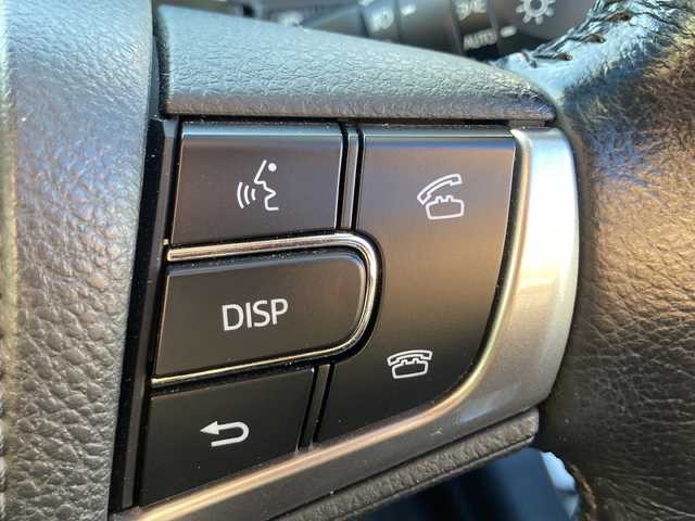 トヨタ クラウン ハイブリッド アスリートG 岐阜県 2013(平25)年 6万km プレシャスシルバー 登録時走行距離：60002km/ワンオーナー/純正ナビ/バックカメラ/フルセグテレビ・Bluetooth・CD/クルーズコントロール/ドライブレコーダー/パワーシート/LEDヘッドライト/フォグライト/オートライト/オートマチックハイビーム/純正フロアマット/純正１７インチアルミホイール/保証書/取扱説明書/スペアキー×２本