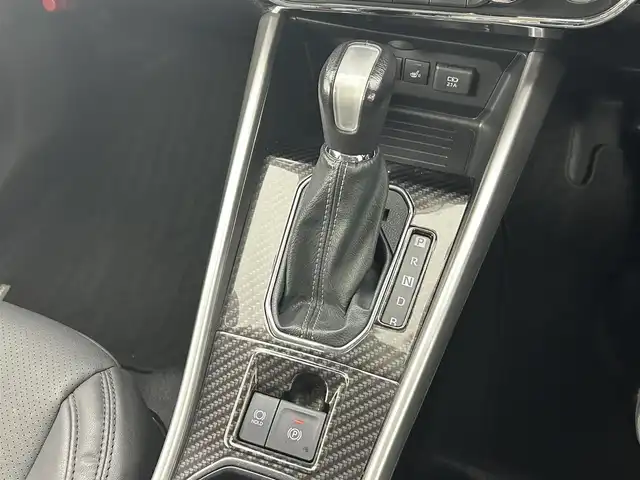 トヨタ ライズ Z 福井県 2022(令4)年 4.3万km シャイニングホワイトパール 純正9インチナビ/型式：NSZT-Y68T/【AM/FM/CD/Bluetooth/フルセグTV】/バックカメラ/ETC/シートヒーター/衝突軽減ブレーキ/クルーズコントロール（追従有）/オートライト/LEDヘッドライド/プッシュスタート/スマートキー/スペアキー/電動サイドブレーキ/ブレーキホールド機能