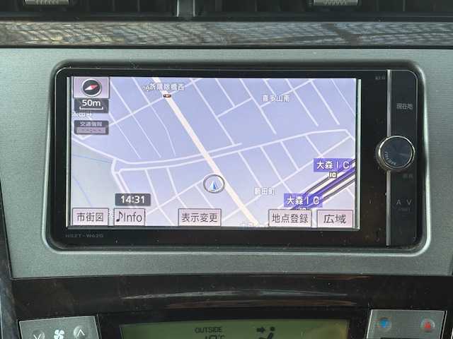 トヨタ プリウス S　マイコーデ 愛知県 2012(平24)年 17.4万km ブロンズマイカメタリック /ワンオーナー//禁煙車//保証書//記録簿//取扱説明書//スペアキー（1本）//純正ディーラーナビ//フルセグテレビ//AUDIO（AM・FM・CD・DVD・Bluetooth)//バックカメラ//アイドリングストップ//プッシュスタート//純正ドアバイザー//純正フロアマット//ETC//ISOFIX//ステアリングスイッチ//電格格納ミラー//ステアリングテレスコピック機構//ステアリングチルト機構//UVカットガラス//プライバシーガラス//盗難防止システム//衝突安全ボディー//トラクションコントロール//ステアリング協調車両安定性制御システム