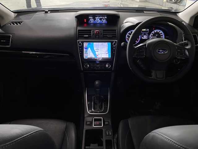 スバル レヴォーグ 1．6GT アイサイト 広島県 2017(平29)年 3.5万km ダークグレーメタリック OP黒革シート/純正8型ナビ/フロント/サイド/バックカメラ/パワーシート/ポジションメモリー/シートヒーター/アイサイト/・デジタルインナーミラー/・ブラインドスポットモニター/・プリクラッシュブレーキ/・レーンキープアシスト/・ハイビームアシスト/・レーダークルーズコントロール/・誤発進抑制機能/電動パーキングブレーキ/オートブレーキホールド/パドルシフト/LEDヘッドランプ/純正17インチAW/ETC/ドライブレコーダー