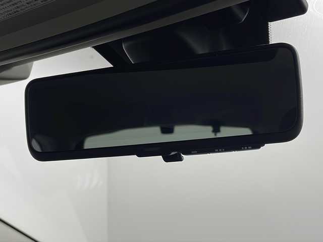 スバル レヴォーグ 1．6GT アイサイト 広島県 2017(平29)年 3.5万km ダークグレーメタリック OP黒革シート/純正8型ナビ/フロント/サイド/バックカメラ/パワーシート/ポジションメモリー/シートヒーター/アイサイト/・デジタルインナーミラー/・ブラインドスポットモニター/・プリクラッシュブレーキ/・レーンキープアシスト/・ハイビームアシスト/・レーダークルーズコントロール/・誤発進抑制機能/電動パーキングブレーキ/オートブレーキホールド/パドルシフト/LEDヘッドランプ/純正17インチAW/ETC/ドライブレコーダー