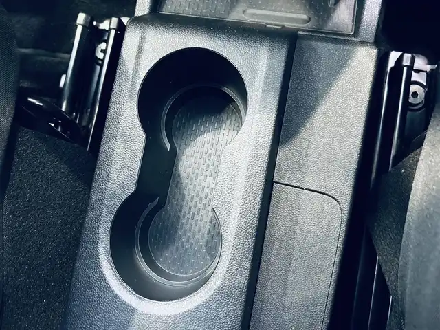 ルノー ルノー カングー ヴァリエテ 大阪府 2024(令6)年 0.9万km ワイン 150台限定車/ワンオーナー/純正ディスプレイオーディオ/applecarplay/バックカメラ/ACC/ブラインドスポット/LEDヘッドライト/クリアランスソナー/ワイヤレス充電/ハーフ革/ルーフレール/スマートキー/ETC/ドラレコ