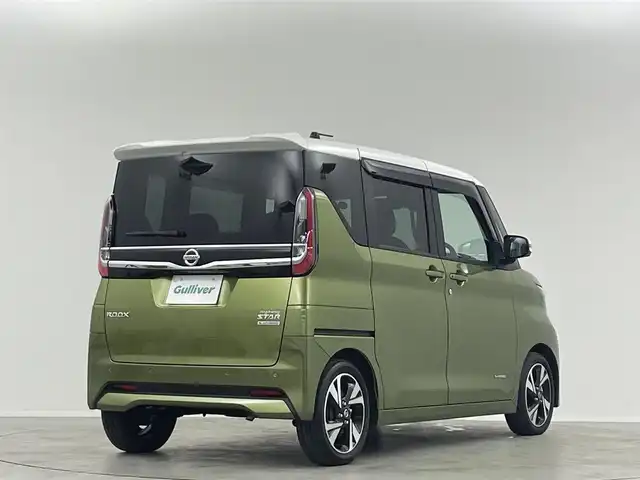 日産 ルークス HWS X プロパイロットED 埼玉県 2023(令5)年 1.2万km ホワイトソリッド/プレミアムオリーブM 純正９型ＤＡ　全方位　両側電動　ＥＴＣ　ＬＥＤ　コネクトナビ　レーダークルーズコントロール　アイドリングストップ　Ｂｌｕｅｔｏｏｔｈ　衝突軽減　オートハイビーム　レーンキープ　ドライブレコーダー ベンチシート　純正フロアマット　コーナーセンサー　純正15インチアルミ　スマートキー　プッシュスタート