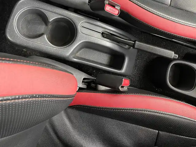 スズキ ジムニー クロスアドベンチャー 福井県 2014(平26)年 11.4万km ブルーイッシュブラックパール3 ディスプレイオーディオ/（AndroidAuto/CarPlay/Bluetooth/ラジオ）/社外ステアリング（NARDI）/シートヒーター/レザーシート/フォグランプ/ヘッドライトレベライザー/４WD/ETC/電格ミラー/AC/パワーウインドウ/ドアバイザー