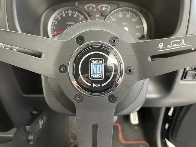 スズキ ジムニー クロスアドベンチャー 福井県 2014(平26)年 11.4万km ブルーイッシュブラックパール3 ディスプレイオーディオ/（AndroidAuto/CarPlay/Bluetooth/ラジオ）/社外ステアリング（NARDI）/シートヒーター/レザーシート/フォグランプ/ヘッドライトレベライザー/４WD/ETC/電格ミラー/AC/パワーウインドウ/ドアバイザー