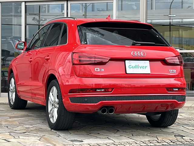 アウディ Ｑ３ 2．0 TFSI クワトロ 180PS 静岡県 2016(平28)年 11.8万km ミサノレッドパールエフェクト 主要装備/・プッシュスタート/・ETC車載器/・前後コーナーセンサー/・前席パワーシート/・ルーフレール/・純正18インチAW/・純正フロアマット/・オートライト/・LEDヘッドライト/・スペアキー/・ステアリングスイッチ