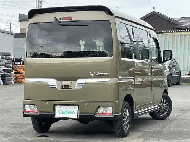 ダイハツ アトレー バン RS 道央・札幌 2023(令5)年 0.3万km オフビートカーキM ４WD/社外メモリーナビ/CD/DVD/BT/フルセグ/衝突被害軽減ブレーキ/横滑り防止装置/レーダークルーズコントロール/レーンキープアシスト/クリアランスソナー/バックカメラ/ドライブレコーダー/アイドリングストップ/両側パワースライドドア/ステアリングリモコン/リアスポイラー/プッシュスタート/スマートキー/LEDヘッドライト/オートライト/オートハイビーム/フォグランプ/電動格納ミラー/ウィンカーミラー/純正フロアマット/ドアバイザー/スペアキー/社外エンジンスターター/鉄チンホイール付冬タイヤ積込/（純正ホイールキャップ付）/145/80/R12/2023年/山8mm