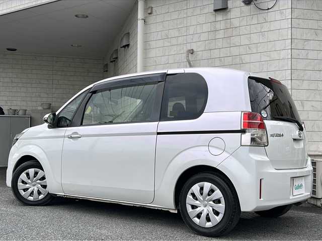 トヨタ スペイド F 神奈川県 2012(平24)年 4.3万km ホワイトパールクリスタルシャイン ワンオーナー/純正ナビ（FM/AM/CD/ワンセグTV/BT)/バックカメラ/ETC/プッシュスタート/オートエアコン/パワーステアリング/ABS/横滑り防止装置/盗難防止装置/電動格納ウィンカーミラー/片側パワースライドドア/純正アルミホイール/保証書/取扱説明書/スペアキー×１
