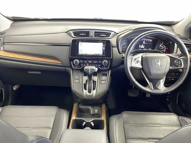 ホンダ ＣＲ－Ｖ EX・マスターピース 鹿児島県 2018(平30)年 5.9万km クリスタルブラックパール パノラミックサンルーフ　/純正７インチナビ/（フルセグ/Blu/CD/DVDCD/DVD）　/前後ドライブレコーダー　/レーダークルーズコントロール　/前席シートヒーター　/パワーテールゲート　/ビルドインＥＴＣ　/ルーフレール　/ブレーキホールド　/パワーシート/電動格納ミラー/レーンキープアシスト/オートライト/純正18インチアルミホイール/スマートキー/スペアキー有/保証書/取扱説明書