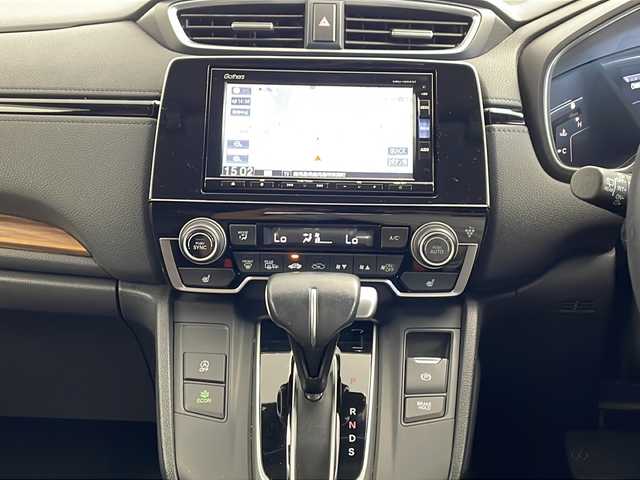 ホンダ ＣＲ－Ｖ EX・マスターピース 鹿児島県 2018(平30)年 5.9万km クリスタルブラックパール パノラミックサンルーフ　/純正７インチナビ/（フルセグ/Blu/CD/DVDCD/DVD）　/前後ドライブレコーダー　/レーダークルーズコントロール　/前席シートヒーター　/パワーテールゲート　/ビルドインＥＴＣ　/ルーフレール　/ブレーキホールド　/パワーシート/電動格納ミラー/レーンキープアシスト/オートライト/純正18インチアルミホイール/スマートキー/スペアキー有/保証書/取扱説明書