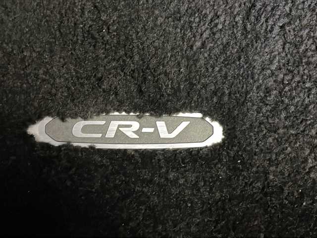 ホンダ ＣＲ－Ｖ EX・マスターピース 鹿児島県 2018(平30)年 5.9万km クリスタルブラックパール パノラミックサンルーフ　/純正７インチナビ/（フルセグ/Blu/CD/DVDCD/DVD）　/前後ドライブレコーダー　/レーダークルーズコントロール　/前席シートヒーター　/パワーテールゲート　/ビルドインＥＴＣ　/ルーフレール　/ブレーキホールド　/パワーシート/電動格納ミラー/レーンキープアシスト/オートライト/純正18インチアルミホイール/スマートキー/スペアキー有/保証書/取扱説明書