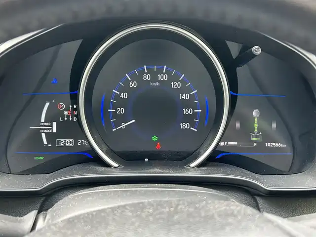ホンダ フィット ハイブリット Lパッケージ 宮城県 2013(平25)年 10.3万km ティンテッドシルバーM 純正コーナーカメラ/純正ナビ/(フルセグTV、ラジオ、CD)/純正ＥＴＣ/ＬＥＤヘッドライト/アームレストコンソール/１５インチアルミホイール/(175/65R15)/電動格納ミラー/社外アルミスタッドレス/(175/65R15)/ドアバイザー/プッシュスタートボタン/USBポート×２/バックカメラ/ハーフレザー/LED