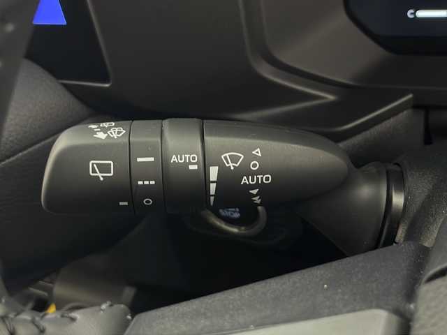 トヨタ ランドクルーザー ２５０ VX 秋田県 2024(令6)年 0.1万km プラチナホワイトパールマイカ ４WD/純正ナビ(Bluetooth/フルセグ/ACP/AA)/全方位カメラ/ステアリングヒーター/ビルトインETC/前席シートヒーター/前席エアシート/純正前後ドライブレコーダー/デジタルインナーミラー/パワーバックドア/運転席パワーシート/JBL/センターデフロック/オートマチックハイビーム/レザーシート/サンルーフ/純正AW/純正エンジンスターター/スマートキー