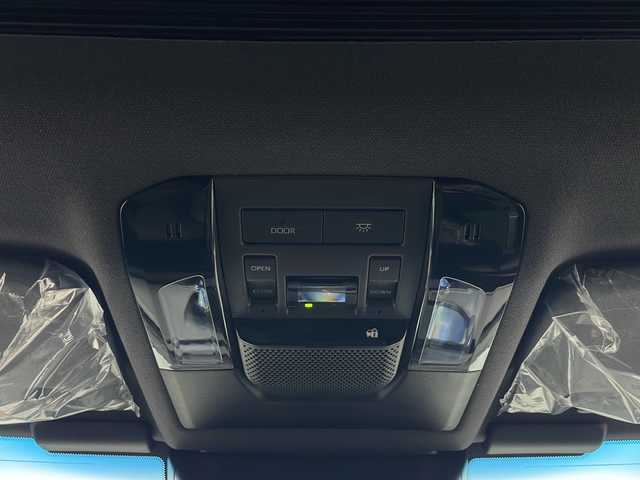 トヨタ ランドクルーザー ２５０ VX 秋田県 2024(令6)年 0.1万km プラチナホワイトパールマイカ ４WD/純正ナビ(Bluetooth/フルセグ/ACP/AA)/全方位カメラ/ステアリングヒーター/ビルトインETC/前席シートヒーター/前席エアシート/純正前後ドライブレコーダー/デジタルインナーミラー/パワーバックドア/運転席パワーシート/JBL/センターデフロック/オートマチックハイビーム/レザーシート/サンルーフ/純正AW/純正エンジンスターター/スマートキー