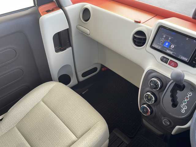 トヨタ ポルテ F 鳥取県 2015(平27)年 5万km クリームベージュ ワンオーナー/スマートキー/左側パワースライド/純正メモリーナビ/フルセグ・Bluetooth/バックカメラ/N席ピクニックテーブル/オートエアコン/オートライト/キセノンライト/フォグライト/ETCユニット/保証書・取説