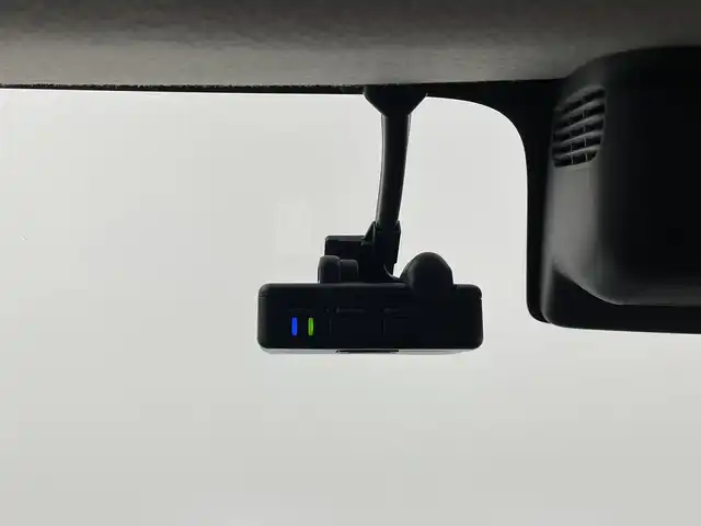 スズキ ソリオ バンディット HV MV 大分県 2021(令3)年 4.1万km メロウディープレッドパール/ブラック ワンオーナー/スズキセーフティサポート搭載/レーダークルーズコントロール/ヘッドアップディスプレイ/全方位カメラ/純正9型ナビ/・フルセグTV、DVD再生可、USB、AM/FM/・AppleCarPlay、AndroidAuto/ステアリングスイッチ/両側電動スライドドア/前後ドライブレコーダー/ビルトインETC/サーキュレーター/前関シートヒーター/アイドリングストップ/横滑り防止装置/電動格納ミラー/純正フロアマット/オートライト/LEDヘッドライト/LEDフォグ/純正15インチアルミホイール/保証書、取説