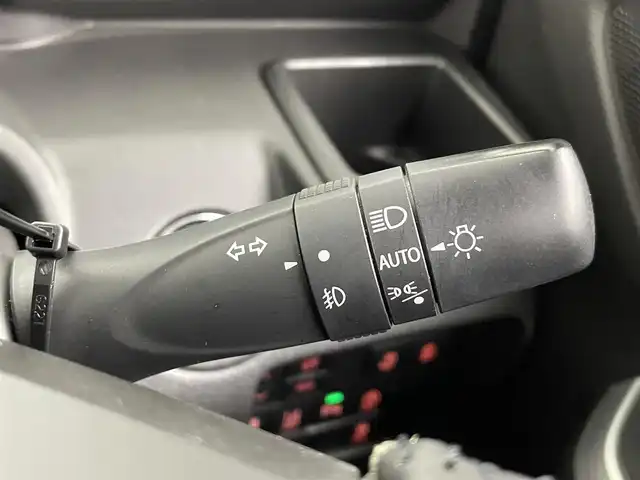 スズキ ソリオ バンディット HV MV 大分県 2021(令3)年 4.1万km メロウディープレッドパール/ブラック ワンオーナー/スズキセーフティサポート搭載/レーダークルーズコントロール/ヘッドアップディスプレイ/全方位カメラ/純正9型ナビ/・フルセグTV、DVD再生可、USB、AM/FM/・AppleCarPlay、AndroidAuto/ステアリングスイッチ/両側電動スライドドア/前後ドライブレコーダー/ビルトインETC/サーキュレーター/前関シートヒーター/アイドリングストップ/横滑り防止装置/電動格納ミラー/純正フロアマット/オートライト/LEDヘッドライト/LEDフォグ/純正15インチアルミホイール/保証書、取説