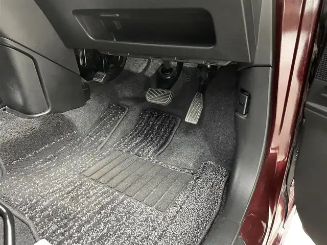 スズキ ソリオ バンディット HV MV 大分県 2021(令3)年 4.1万km メロウディープレッドパール/ブラック ワンオーナー/スズキセーフティサポート搭載/レーダークルーズコントロール/ヘッドアップディスプレイ/全方位カメラ/純正9型ナビ/・フルセグTV、DVD再生可、USB、AM/FM/・AppleCarPlay、AndroidAuto/ステアリングスイッチ/両側電動スライドドア/前後ドライブレコーダー/ビルトインETC/サーキュレーター/前関シートヒーター/アイドリングストップ/横滑り防止装置/電動格納ミラー/純正フロアマット/オートライト/LEDヘッドライト/LEDフォグ/純正15インチアルミホイール/保証書、取説