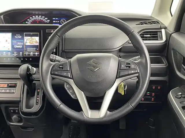 スズキ ソリオ バンディット HV MV 大分県 2021(令3)年 4.1万km メロウディープレッドパール/ブラック ワンオーナー/スズキセーフティサポート搭載/レーダークルーズコントロール/ヘッドアップディスプレイ/全方位カメラ/純正9型ナビ/・フルセグTV、DVD再生可、USB、AM/FM/・AppleCarPlay、AndroidAuto/ステアリングスイッチ/両側電動スライドドア/前後ドライブレコーダー/ビルトインETC/サーキュレーター/前関シートヒーター/アイドリングストップ/横滑り防止装置/電動格納ミラー/純正フロアマット/オートライト/LEDヘッドライト/LEDフォグ/純正15インチアルミホイール/保証書、取説