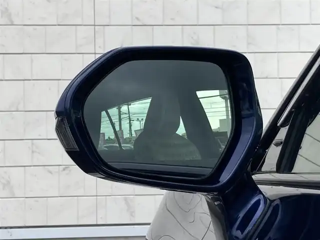 トヨタ クラウン ハイブリッド RS 静岡県 2018(平30)年 4.4万km ダークブルーマイカ Toyota Safety Sense/純正メーカーナビ/　AM FM CD DVD Bluetooth USB AUX/ビルトインETC/LEDオートヘッドランプ/レーダークルーズコントロール/シートヒーター(前席)/前後方クリアランスソナー/純正18インチアルミホイール/スマートキー2本/パドルシフト/フルセグTV/バックモニター/パワーシート(前席)