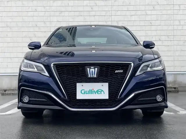 トヨタ クラウン ハイブリッド RS 静岡県 2018(平30)年 4.4万km ダークブルーマイカ Toyota Safety Sense/純正メーカーナビ/　AM FM CD DVD Bluetooth USB AUX/ビルトインETC/LEDオートヘッドランプ/レーダークルーズコントロール/シートヒーター(前席)/前後方クリアランスソナー/純正18インチアルミホイール/スマートキー2本/パドルシフト/フルセグTV/バックモニター/パワーシート(前席)