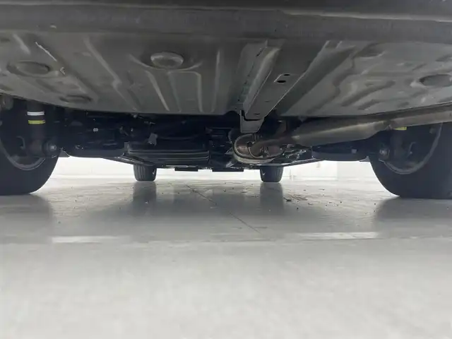 トヨタ エスクァイア ハイブリッド Gi 茨城県 2020(令2)年 3.9万km ブラック 純正ナビ/フルセグ視聴可/Bluetooth接続/ETC/ドラレコ/バックカメラ/シートヒーター（D＋N席）/クルコン/後席モニター/WAC/USB入力端子/ウォークスルー/純正AW/純正フロアマット