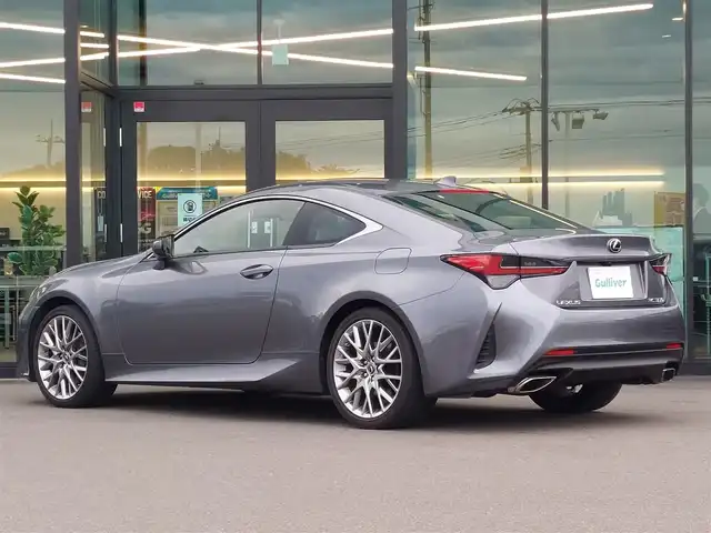 レクサス ＲＣ 350 バージョンL 東京都 2019(令1)年 3.8万km マーキュリーグレーマイカ マークレビンソン/レクサスセーフティシステム/・プリクラッシュセーフティシステム/・レーダークルーズコントロール/・レーントレーシングアシスト/・レーンデバーチャーアラート/・オートマチックハイビーム/・クリアランスソナー/純正SDナビ/・BT/フルセグTV/FM/AM/・バックカメラ/・ブラインドスポットモニター/・純正ビルトインETC2.0/・ドライブレコーダー/革巻きステアリング/・パドルシフト/・ステアリングヒーター/パワーシート（運転席/助手席）/・シートヒーター（運転席/助手席）/・エアシート（運転席/助手席）/・シートメモリー（運転席）/３眼LEDヘッドライト/・オートライト/純正アルミホイール/純正フロアマット/スマートキー