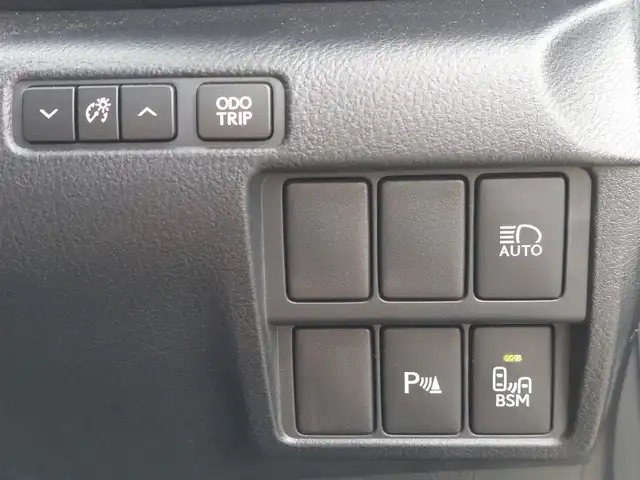 レクサス ＲＣ 350 バージョンL 東京都 2019(令1)年 3.8万km マーキュリーグレーマイカ マークレビンソン/レクサスセーフティシステム/・プリクラッシュセーフティシステム/・レーダークルーズコントロール/・レーントレーシングアシスト/・レーンデバーチャーアラート/・オートマチックハイビーム/・クリアランスソナー/純正SDナビ/・BT/フルセグTV/FM/AM/・バックカメラ/・ブラインドスポットモニター/・純正ビルトインETC2.0/・ドライブレコーダー/革巻きステアリング/・パドルシフト/・ステアリングヒーター/パワーシート（運転席/助手席）/・シートヒーター（運転席/助手席）/・エアシート（運転席/助手席）/・シートメモリー（運転席）/３眼LEDヘッドライト/・オートライト/純正アルミホイール/純正フロアマット/スマートキー