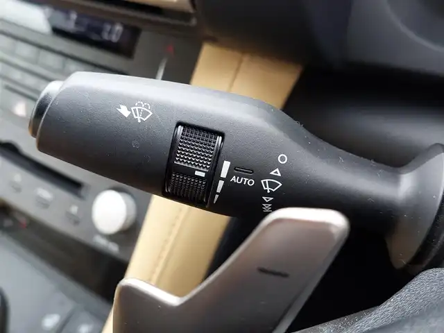 レクサス ＲＣ 350 バージョンL 東京都 2019(令1)年 3.8万km マーキュリーグレーマイカ マークレビンソン/レクサスセーフティシステム/・プリクラッシュセーフティシステム/・レーダークルーズコントロール/・レーントレーシングアシスト/・レーンデバーチャーアラート/・オートマチックハイビーム/・クリアランスソナー/純正SDナビ/・BT/フルセグTV/FM/AM/・バックカメラ/・ブラインドスポットモニター/・純正ビルトインETC2.0/・ドライブレコーダー/革巻きステアリング/・パドルシフト/・ステアリングヒーター/パワーシート（運転席/助手席）/・シートヒーター（運転席/助手席）/・エアシート（運転席/助手席）/・シートメモリー（運転席）/３眼LEDヘッドライト/・オートライト/純正アルミホイール/純正フロアマット/スマートキー