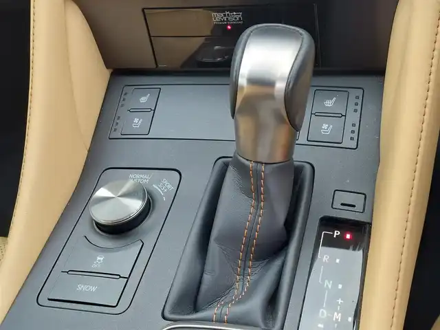 レクサス ＲＣ 350 バージョンL 東京都 2019(令1)年 3.8万km マーキュリーグレーマイカ マークレビンソン/レクサスセーフティシステム/・プリクラッシュセーフティシステム/・レーダークルーズコントロール/・レーントレーシングアシスト/・レーンデバーチャーアラート/・オートマチックハイビーム/・クリアランスソナー/純正SDナビ/・BT/フルセグTV/FM/AM/・バックカメラ/・ブラインドスポットモニター/・純正ビルトインETC2.0/・ドライブレコーダー/革巻きステアリング/・パドルシフト/・ステアリングヒーター/パワーシート（運転席/助手席）/・シートヒーター（運転席/助手席）/・エアシート（運転席/助手席）/・シートメモリー（運転席）/３眼LEDヘッドライト/・オートライト/純正アルミホイール/純正フロアマット/スマートキー