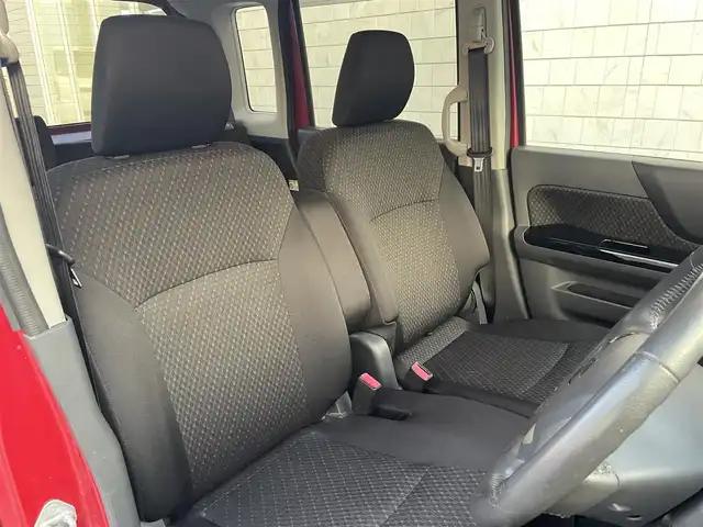 スズキ スペーシア カスタム XS 愛知県 2015(平27)年 6.5万km フェニックスレッドパール ・純正メーカーオプションナビ/・フルセグテレビ/・CD/DVD再生機能/・Bluetooth/USB/AUX接続機能/・全方位カメラ/・ETC/・両側電動スライドドア/・ベンチシート/・純正フロアマット/・純正15インチアルミホイール/・純正HIDヘッドライト/・オートライト/・衝突軽減ブレーキ/・レーンキープアシスト/・アイドリングストップ/・スマートキー/・オートエアコン