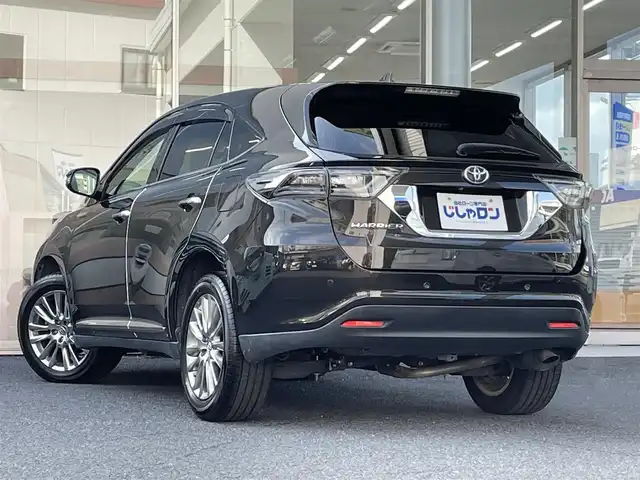 トヨタ ハリアー プレミアム アドバンスドP 岐阜県 2014(平26)年 13.3万km ダークブラウンM (株)IDOMが運営する【じしゃロン多治見店】の自社ローン対象車両になります。こちらは現金ご利用時の価格です。自社ローンご希望の方は別途その旨お申付け下さい。/メーカーオプションナビ/　（Bluetooth/DVD/フルセグ）/サンルーフ/トヨタセーフティセンス/・レーダークルーズコントロール/・プリクラッシュセーフティ/・レーンキープアシスト/・オートマチックハイビーム/アラウンドビューモニター/クリアランスソナー/パワーバックドア/運転席パワーシート/オートライト/フォグランプ/JBLサウンド/電動チルトステア/置くだけ充電