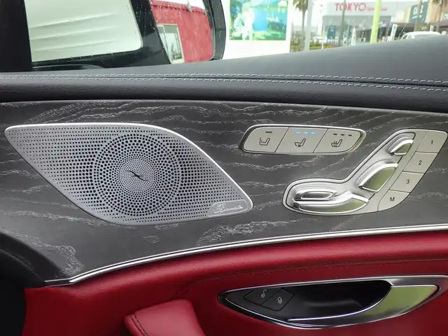 メルセデス・ベンツ ＣＬＳ２２０ｄ スポーツ エクスクルーシブPKG 千葉県 2019(平31)年 1.2万km ダイヤモンドホワイト 245/40R19/アクティブブレーキアシスト/レーンチェンジアシスト/ブラインドスポットアシスト/アテンションアシスト/ディストロニック/パノラミックスライディングルーフ/パワートランクリッド/赤/黒コンビレザーシート/前席パワーシート/エアシート/シートヒーター/純正ナビ/地デジTV/【Bluetooth接続】/【Apple CarPlay　Android Auto対応】/360°カメラ/ブルメスター/パフュームアトマイザー/革巻きステアリング/ステアリングスイッチ/パドルシフト/ETC（DSRC）/LEDヘッドライト/フォグライト/ウインカーミラー/パークトロニック/純正19インチアルミホイル/サイド/カーテンエアバッグ/キーレスゴー