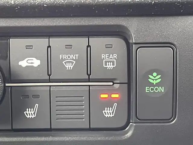 ホンダ Ｎ ＢＯＸ カスタム ターボ コーディネートS 島根県 2023(令5)年 2.4万km グレー 登録時走行距離　23257km/ワンオーナー/保証書/取扱説明書/Honda SENSING/純正ナビ/（Bluetooth/AM/FM/USB/typeC/CD/DVD)/AppleCarPlay/Android Auto/フルセグテレビ/バックカメラ/追従型クルーズコントロール/レーンキープアシスト/両側パワースライドドア/ブレーキホールド/オートリトラミラー/シートヒーター（DN席）/グレーステッチ 本革巻ステアリングホイール/パドルシフト/踏み間違い衝突軽減システム/ETC2.0/ドライブレコーダー前後/カラーコード　NH-912PA