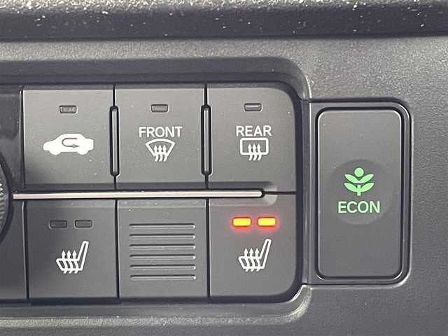 ホンダ Ｎ ＢＯＸ カスタム ターボ コーディネートS 島根県 2023(令5)年 2.4万km グレー 登録時走行距離　23257km/ワンオーナー/保証書/取扱説明書/Honda SENSING/純正ナビ/（Bluetooth/AM/FM/USB/typeC/CD/DVD)/AppleCarPlay/Android Auto/フルセグテレビ/バックカメラ/追従型クルーズコントロール/レーンキープアシスト/両側パワースライドドア/ブレーキホールド/オートリトラミラー/シートヒーター（DN席）/グレーステッチ 本革巻ステアリングホイール/パドルシフト/踏み間違い衝突軽減システム/ETC2.0/ドライブレコーダー前後/カラーコード　NH-912PA