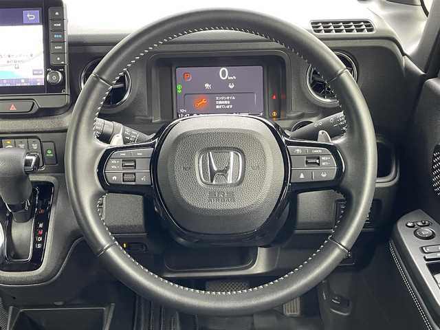 ホンダ Ｎ ＢＯＸ カスタム ターボ コーディネートS 島根県 2023(令5)年 2.4万km グレー 登録時走行距離　23257km/ワンオーナー/保証書/取扱説明書/Honda SENSING/純正ナビ/（Bluetooth/AM/FM/USB/typeC/CD/DVD)/AppleCarPlay/Android Auto/フルセグテレビ/バックカメラ/追従型クルーズコントロール/レーンキープアシスト/両側パワースライドドア/ブレーキホールド/オートリトラミラー/シートヒーター（DN席）/グレーステッチ 本革巻ステアリングホイール/パドルシフト/踏み間違い衝突軽減システム/ETC2.0/ドライブレコーダー前後/カラーコード　NH-912PA