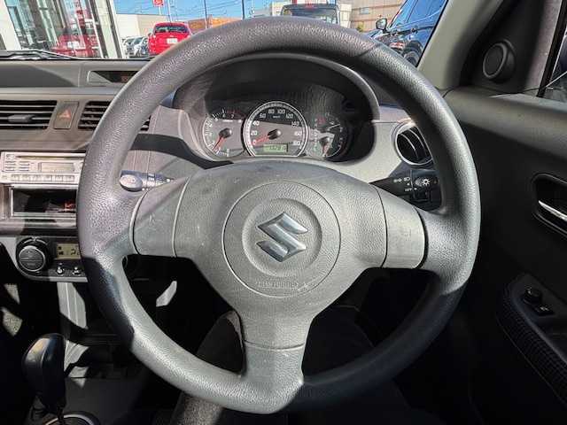 スズキ スイフト XG 宮城県 2006(平18)年 13.3万km シルキーシルバーメタリック 登録時走行距離132816km/AACエアコン/CD/FM/AM/ヘッドライトレベライザー/スペアキーあり/純正フロアマット/フルフラットシート/盗難防止装置/純正フロアマット