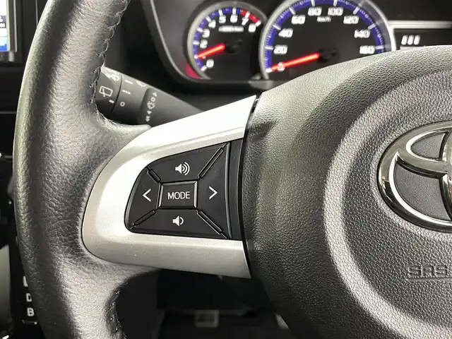 トヨタ タンク カスタムG－T 熊本県 2019(令1)年 2.3万km ブラックマイカメタリック 禁煙車　/社外ナビ　CN-E330D/バックカメラ　/社外前後ドライブレコーダー　/ビルトインＥＴＣ　/両側パワースライドドア　/クルーズコントロール/前後クリアランスソナー　/スマートアシストIII/・衝突軽減ブレーキ/・レーンキープアシスト/・先行車発進お知らせ/・前後誤発進抑制機能/・オートマチックハイビーム/横滑り防止/オートライト/LEDヘッドライト/フォグライト/スマートキー/プッシュスタート